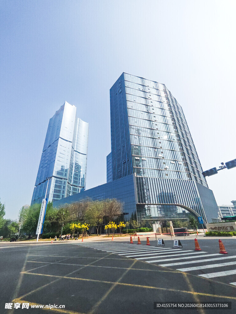 城市现代高楼大厦景观