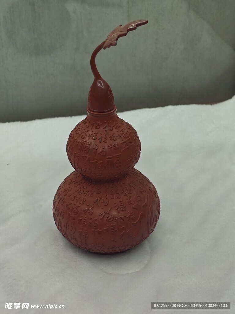 红色葫芦摆件