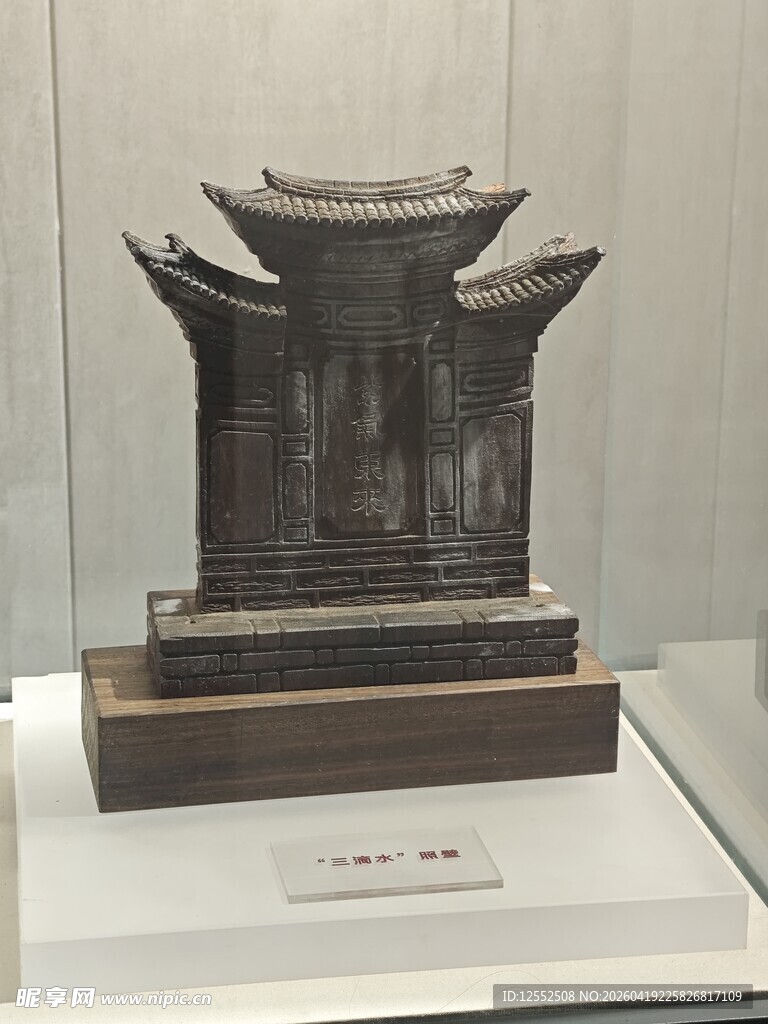 古代多层楼阁式建筑模型