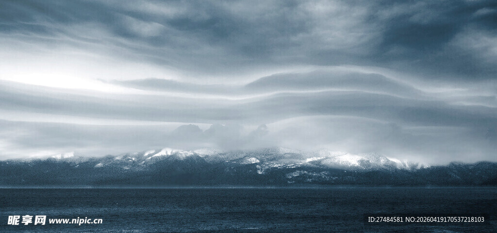 海上风云变幻景象