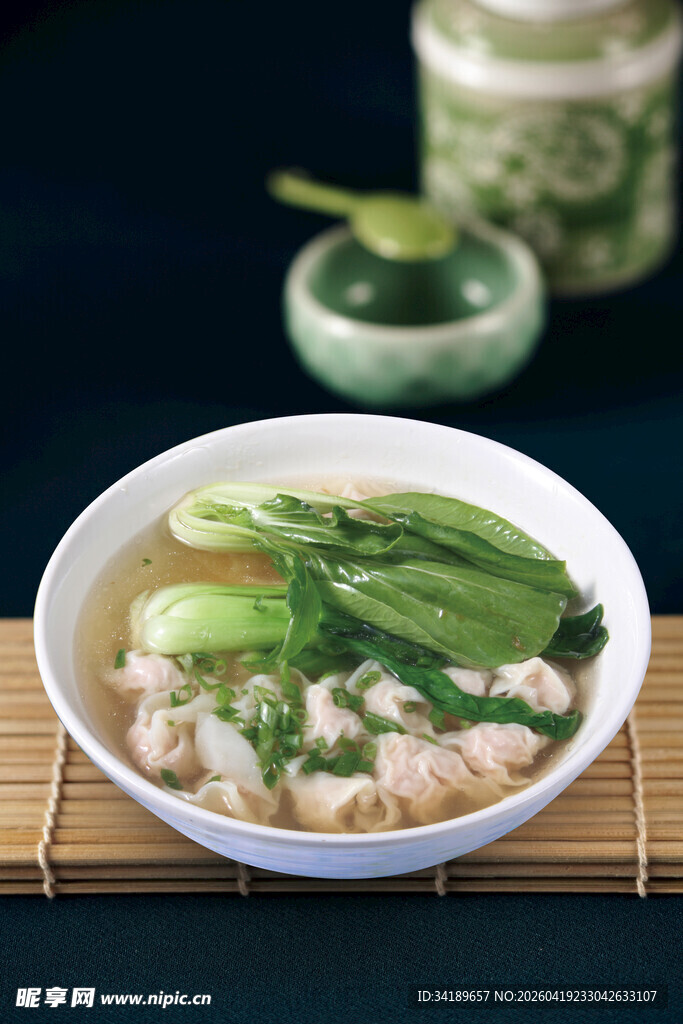 青菜馄饨