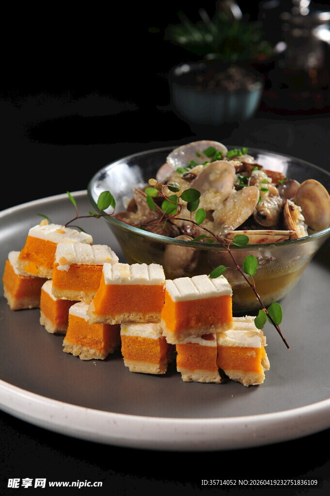 南瓜慕斯拼花甲