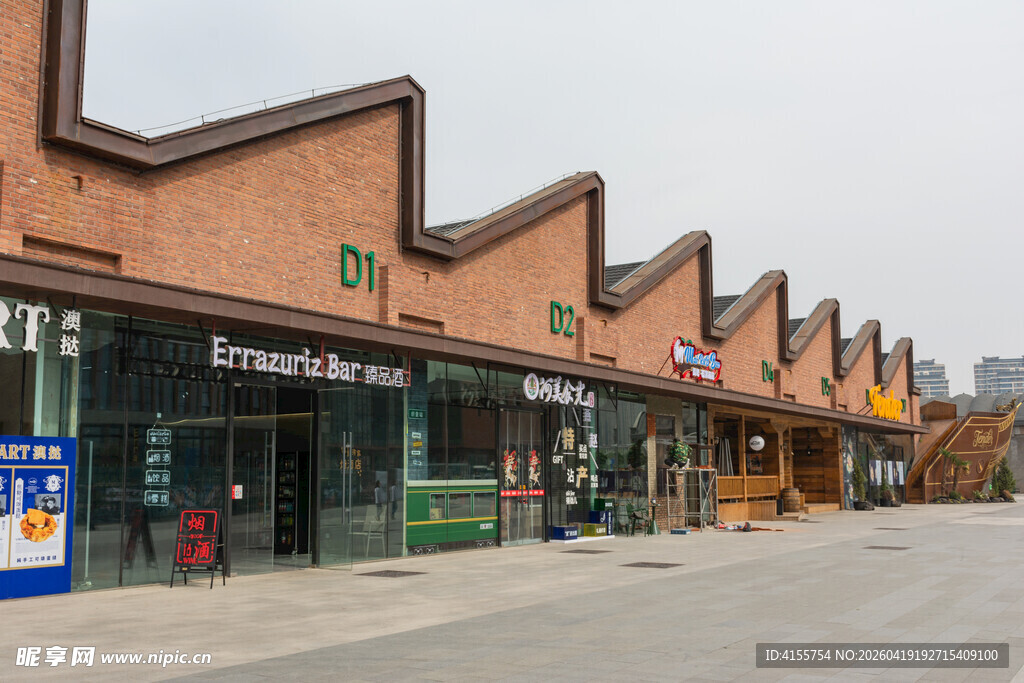 商业街店铺外观景象