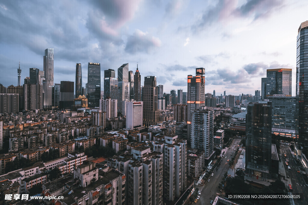 都市繁华天际线景观