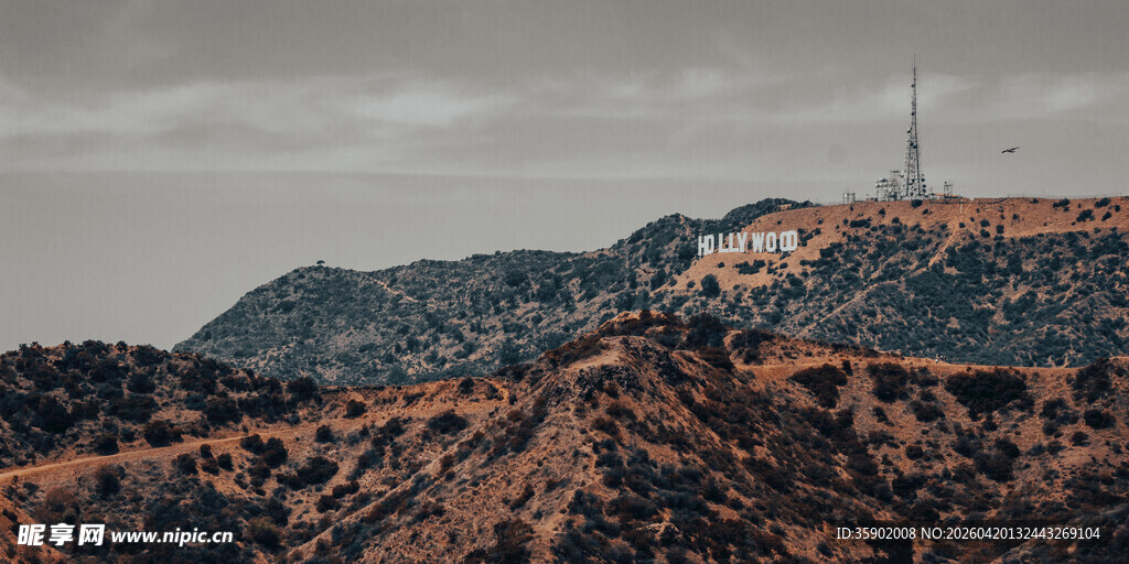 洛杉矶好莱坞标志性山丘