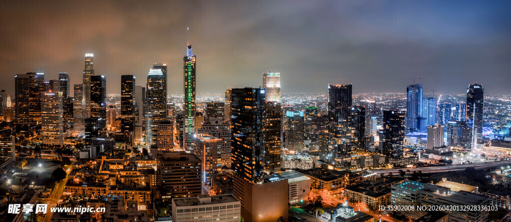 城市夜景璀璨风光