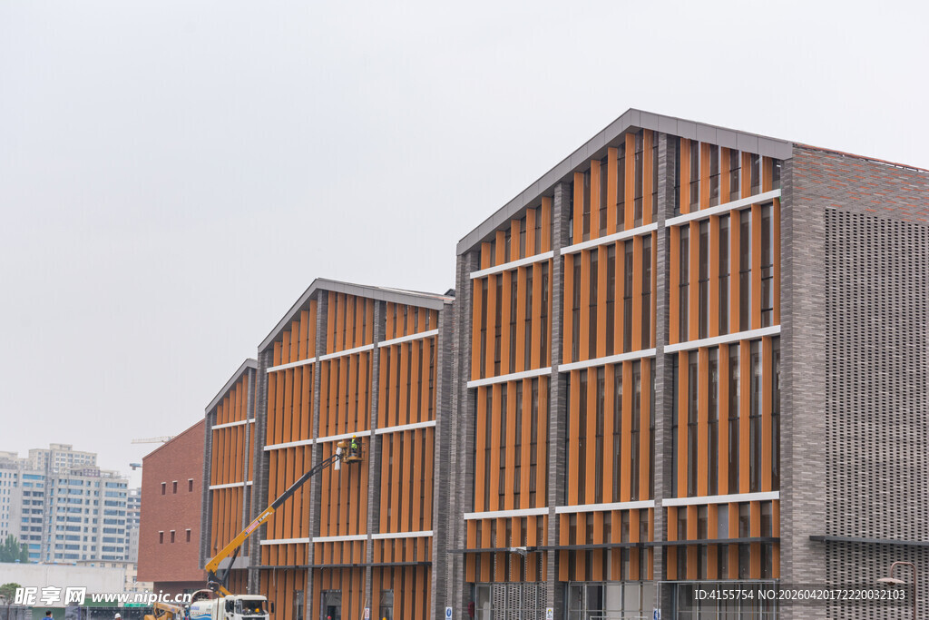 现代风格木质外立面建筑群