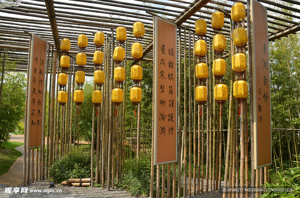 中式竹制灯笼装饰景观