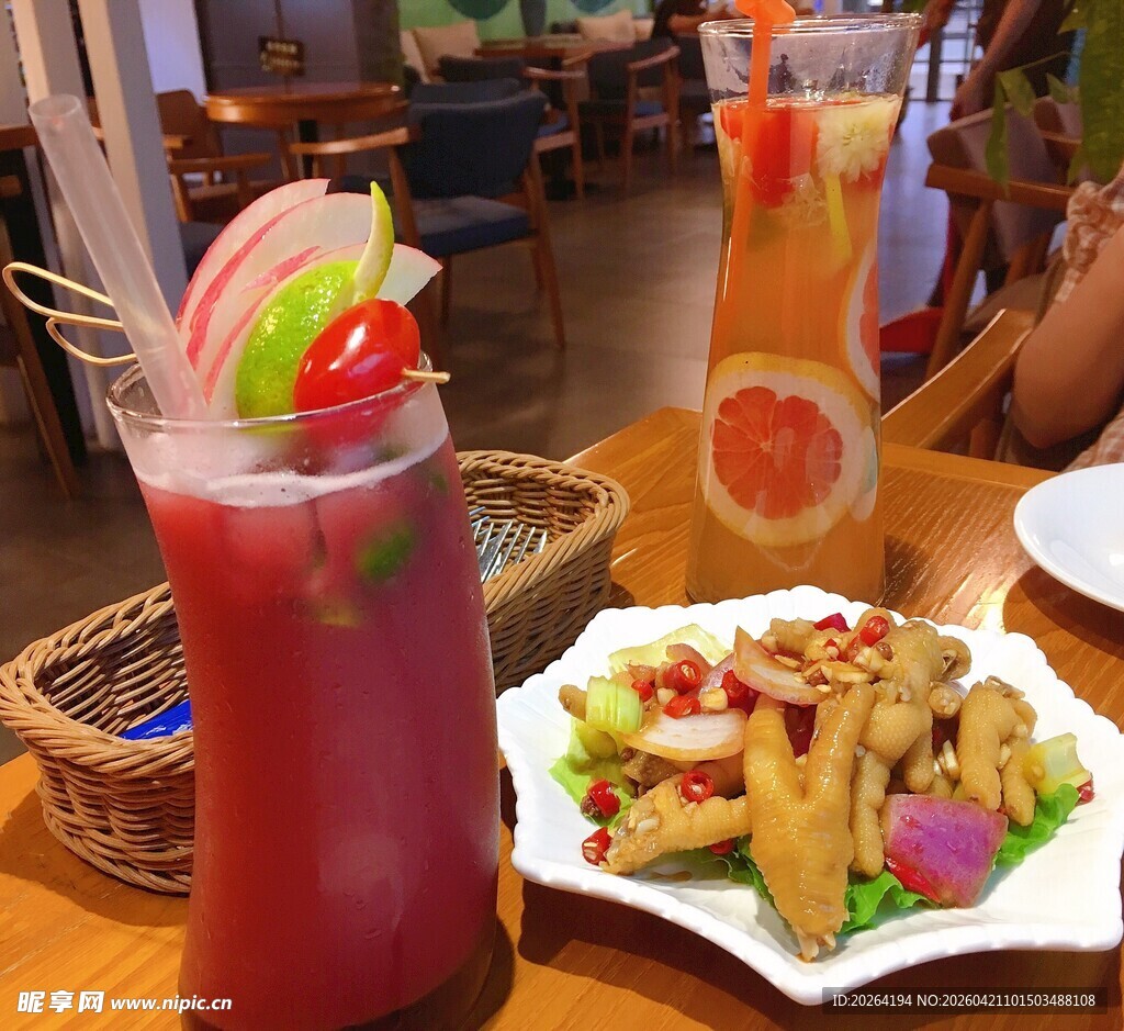 美味饮品与特色小吃 柠檬鸡爪