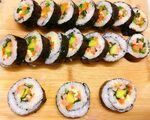 紫菜包饭 美味多样的寿司拼盘