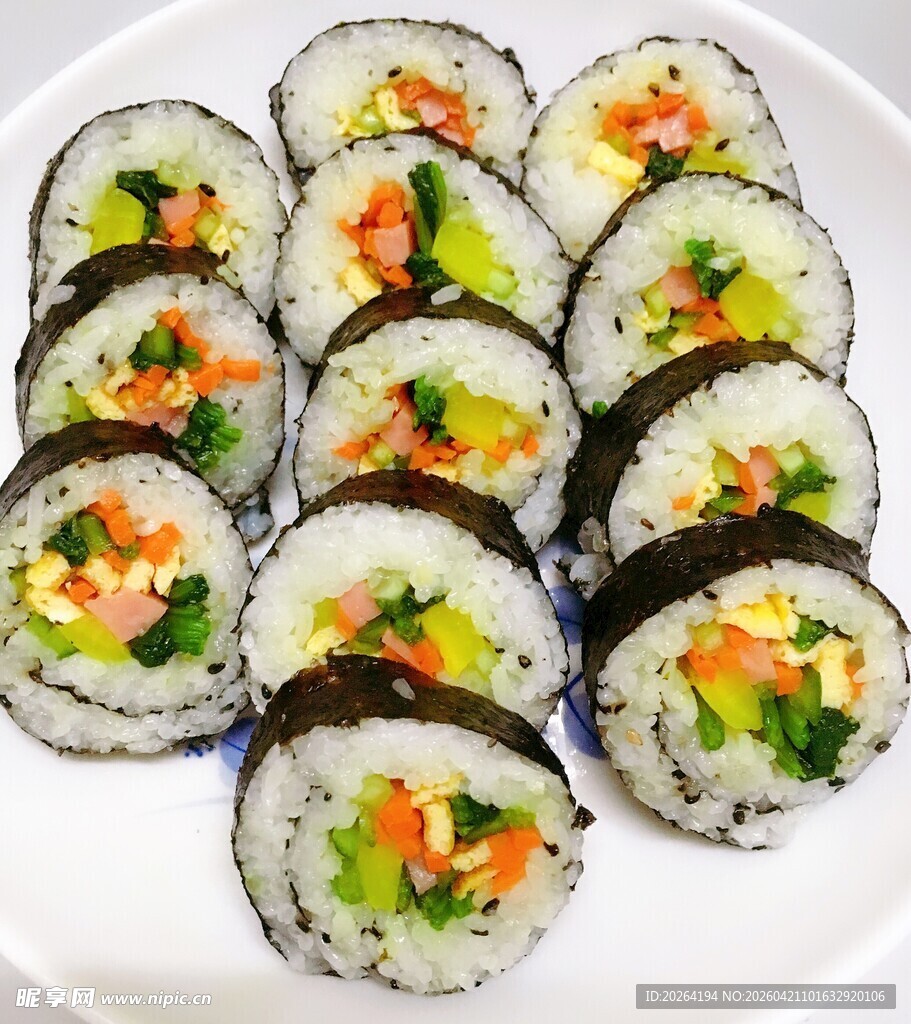 美味寿司拼盘 紫菜包饭