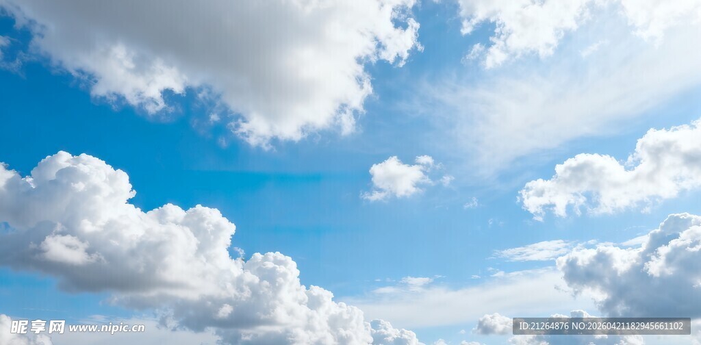 蓝天白云美景图