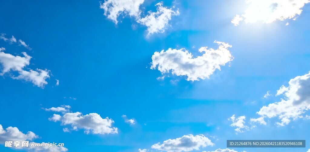 晴朗蓝天与白云