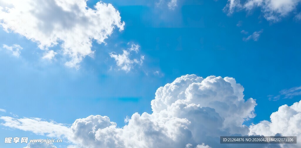蓝天白云美景