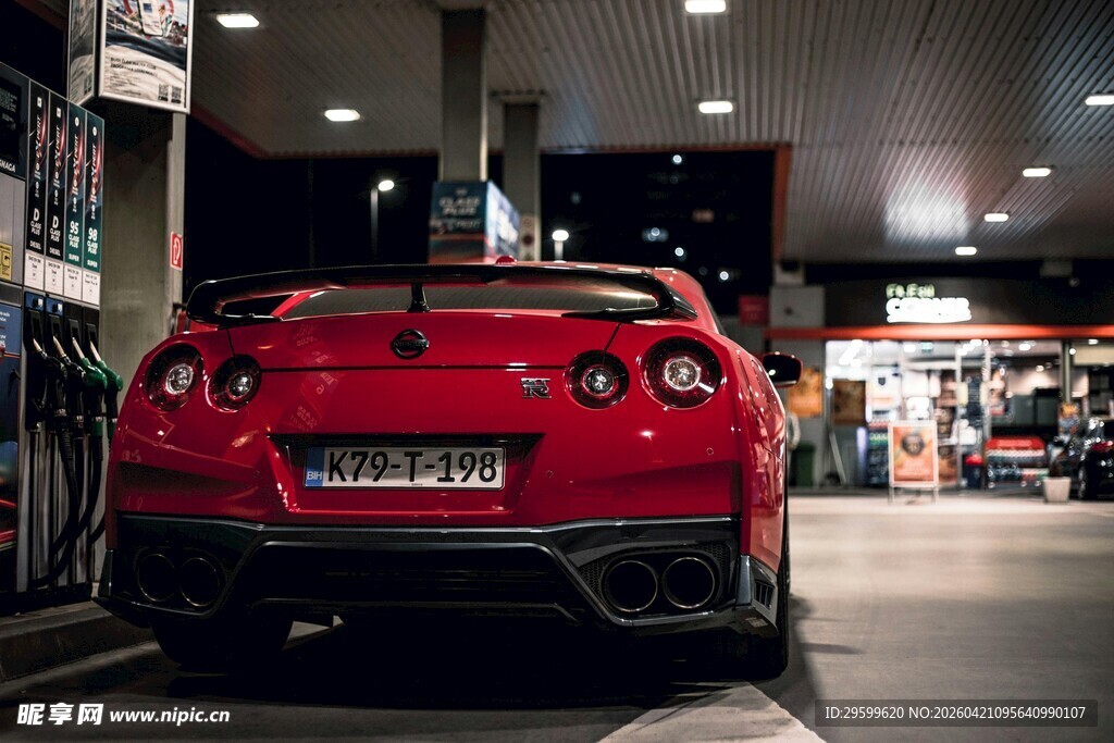 红色酷炫跑车展示