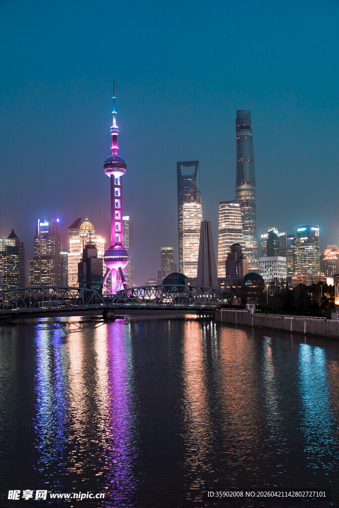 上海外滩璀璨夜景