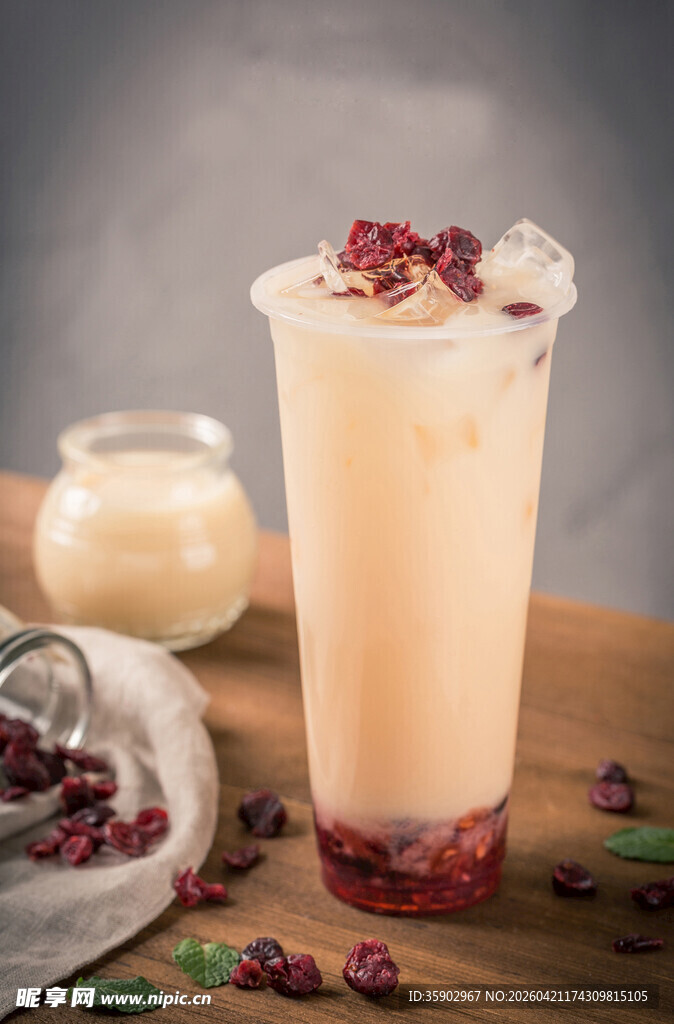 蔓越莓风味奶昔颜值满满