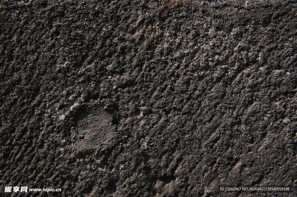 粗糙质感的黑色岩石表面