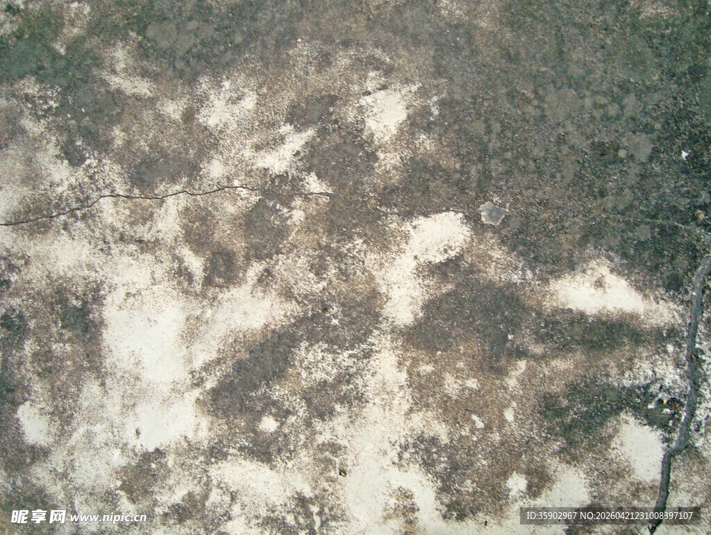 地面斑驳痕迹特写