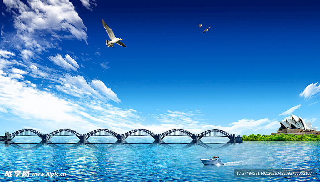 蓝天碧水间的美丽桥梁