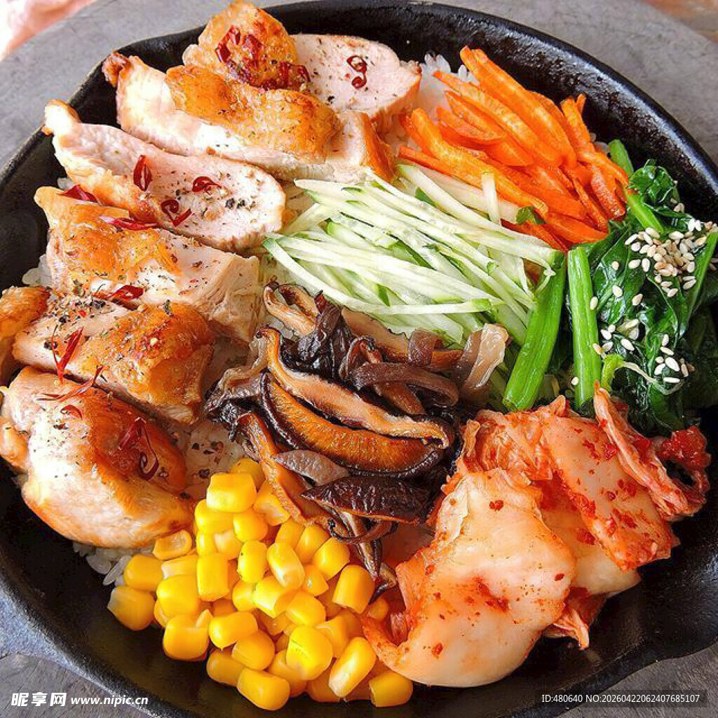 美味烤肉拼盘食材丰富