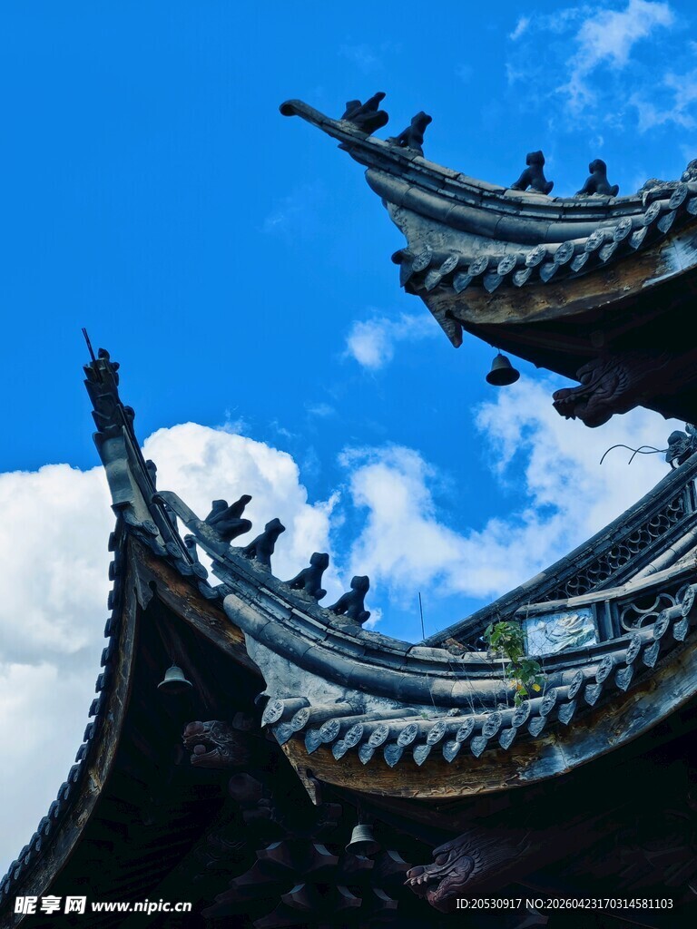 中国风古建筑飞檐翘角商业照片