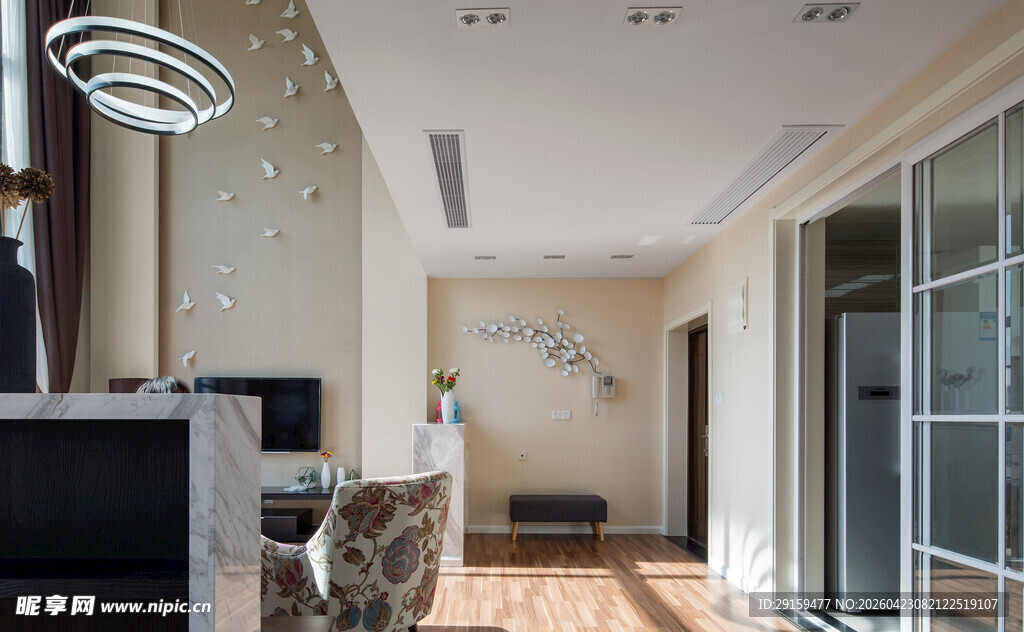 现代简约风的明亮室内空间