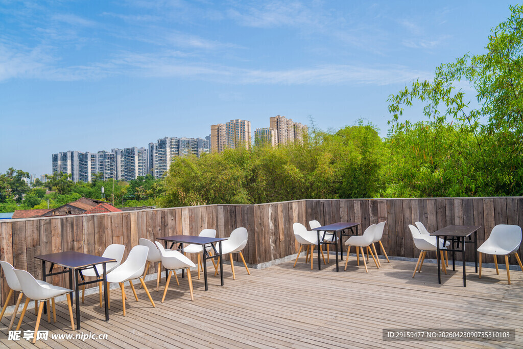 户外露台休闲桌椅景观