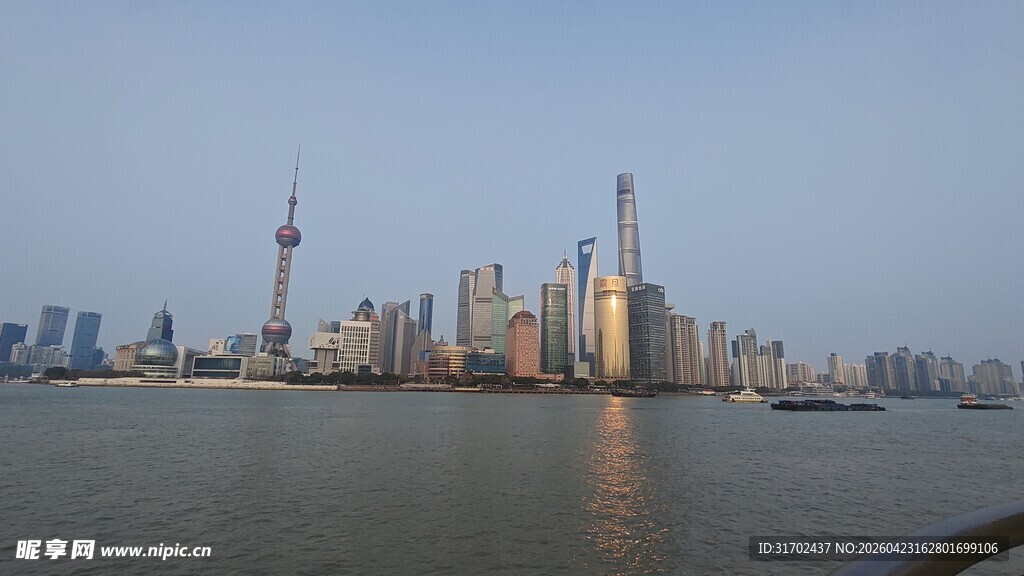 上海外滩城市天际线景观