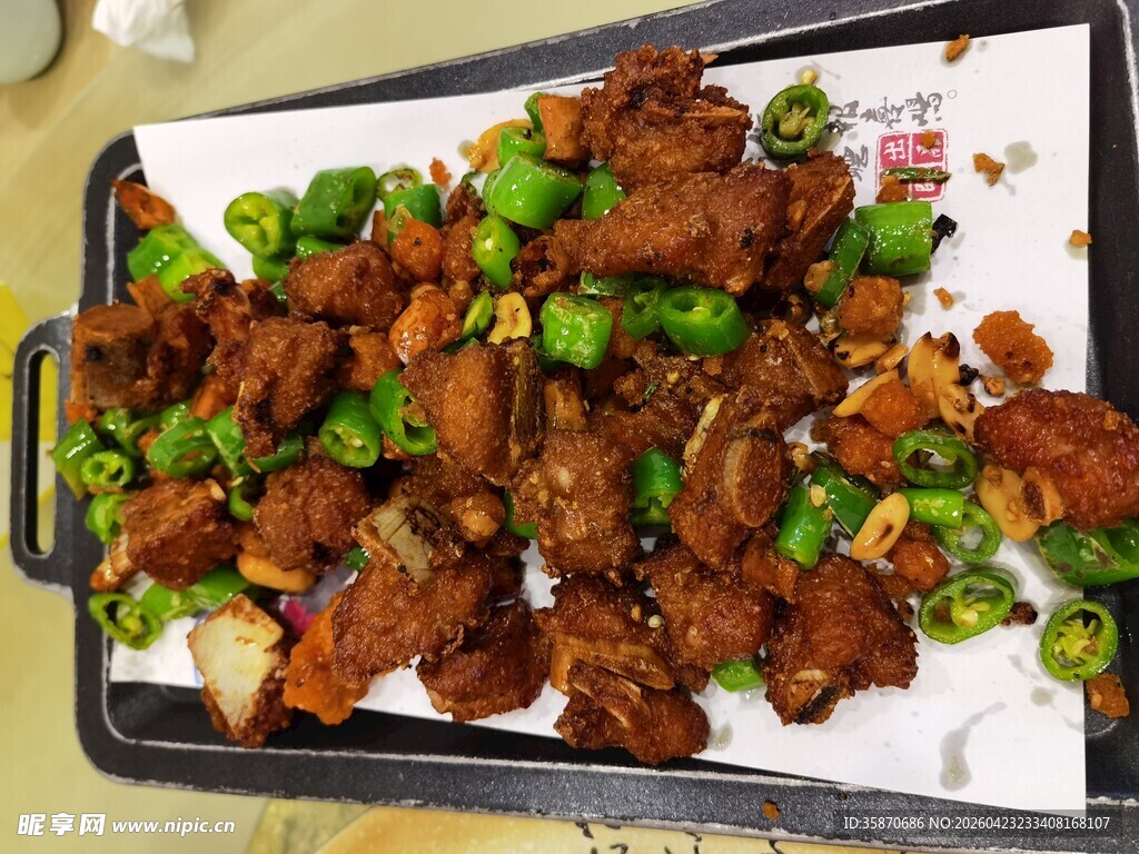 美味青椒炒排骨