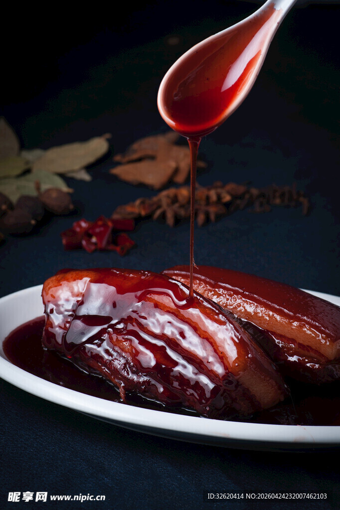 酱汁红烧肉