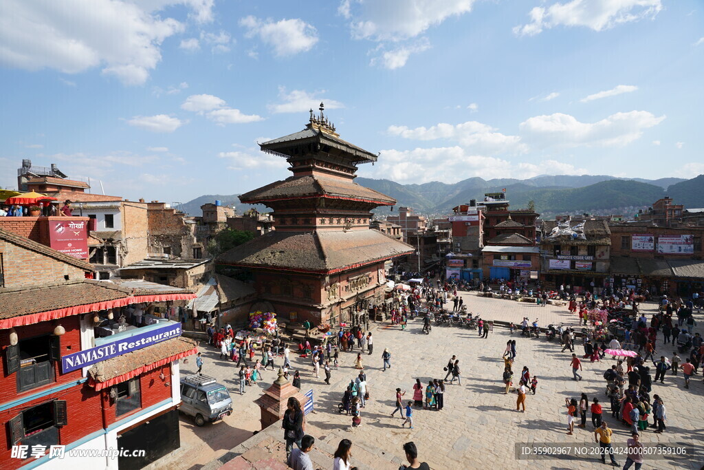 尼泊尔广场古建筑人群景观