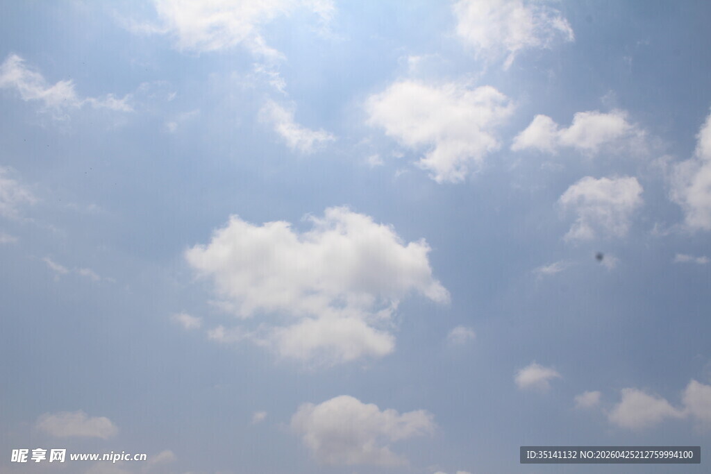 蓝天白云