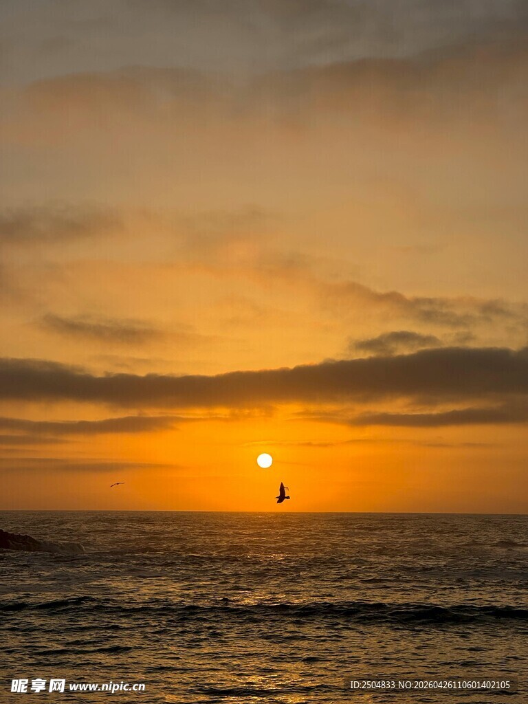 海上日落美景