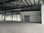 空旷工业风大空间厂房
