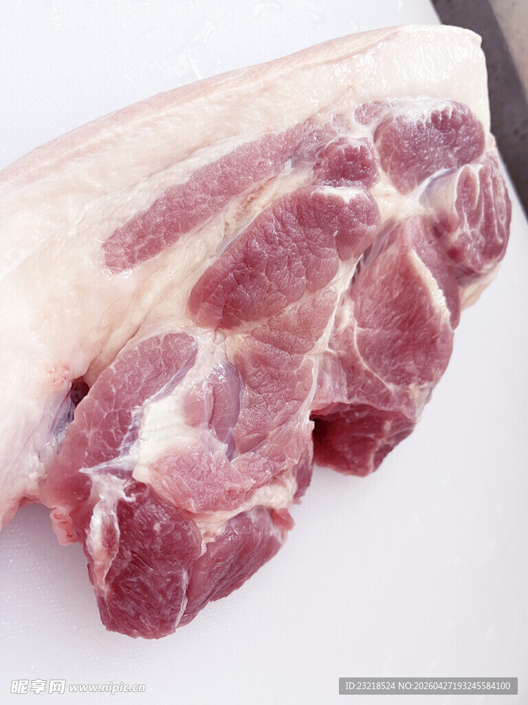 新鲜猪肉