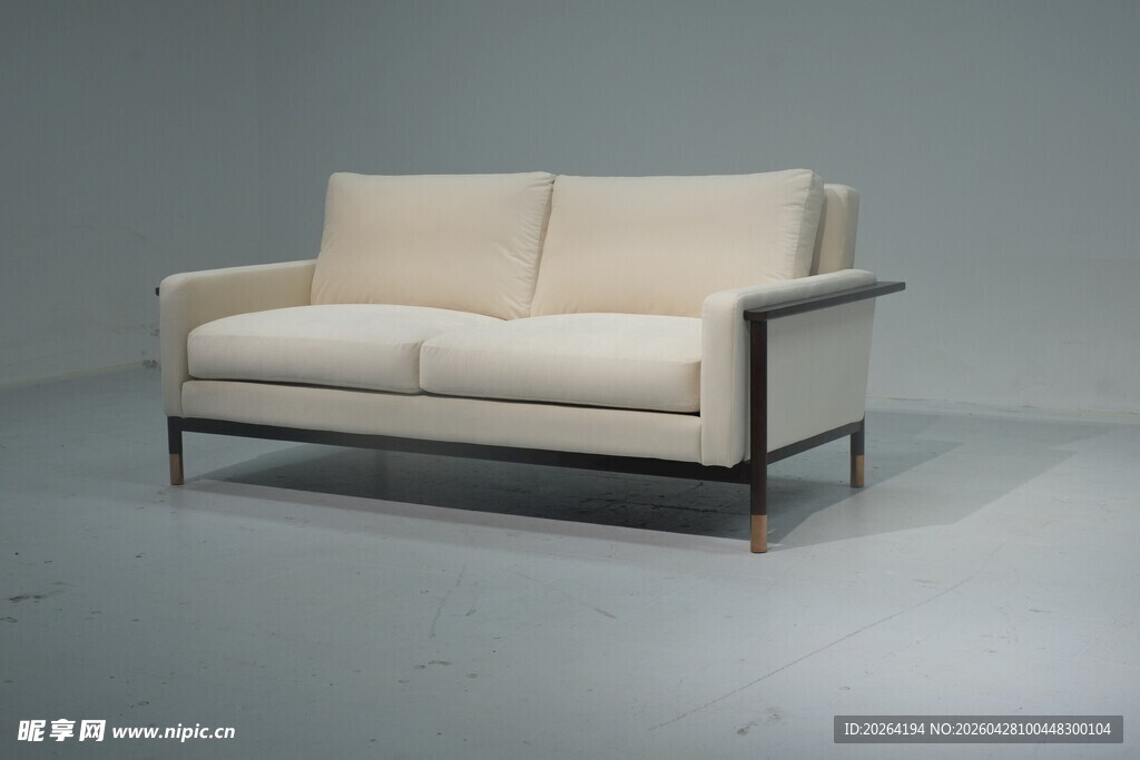 简约米色双人沙发展示