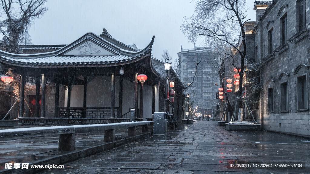 南京老门东屋檐积雪古建筑亭子