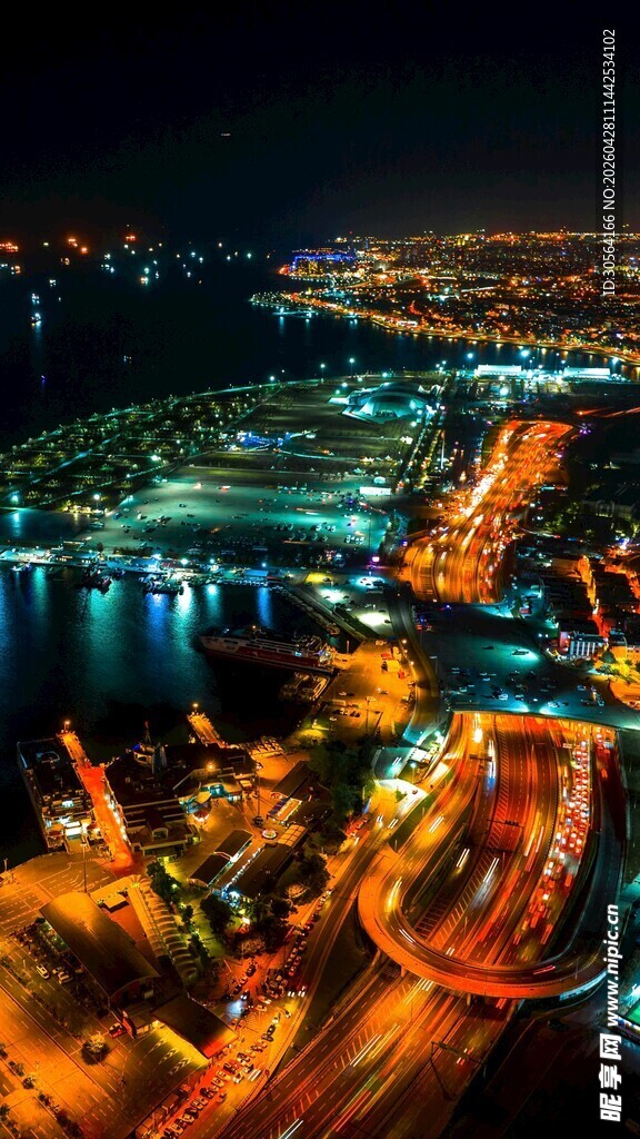 城市璀璨夜景俯瞰图