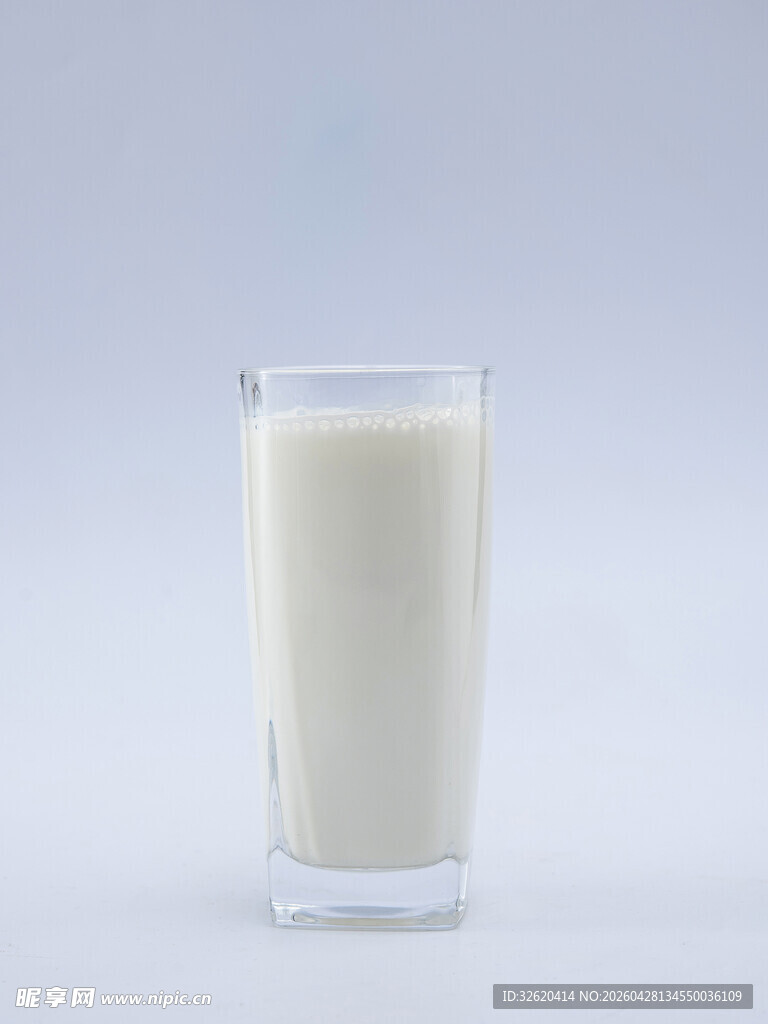 牛奶