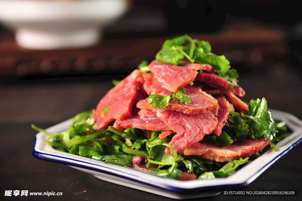 凉拌香牛肉