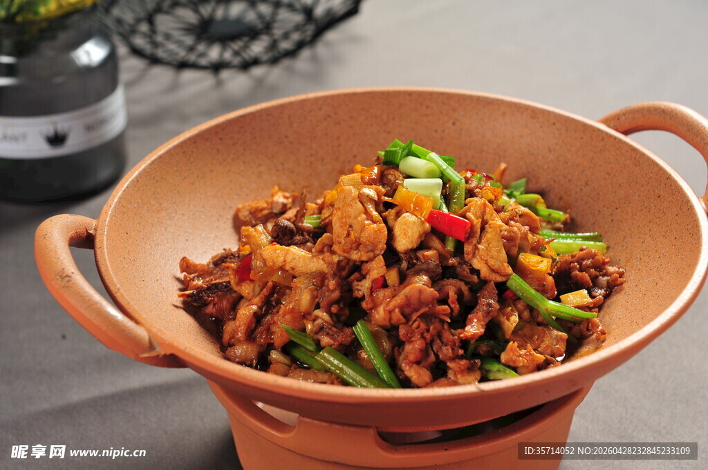 美味干锅肉