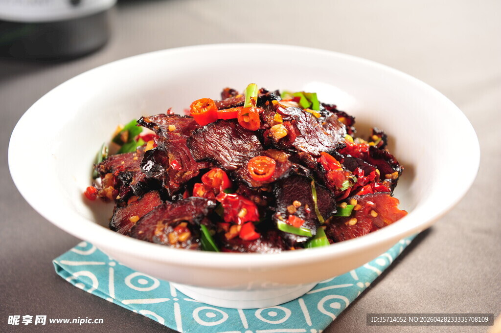 美味香辣炒肉