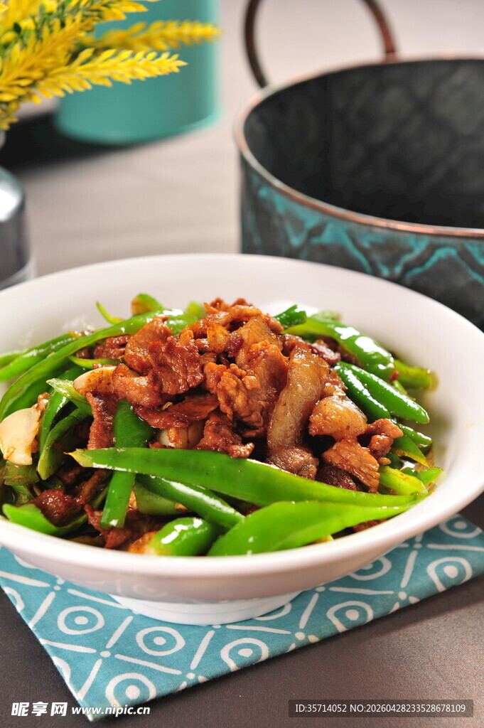 青椒炒肉美食特写