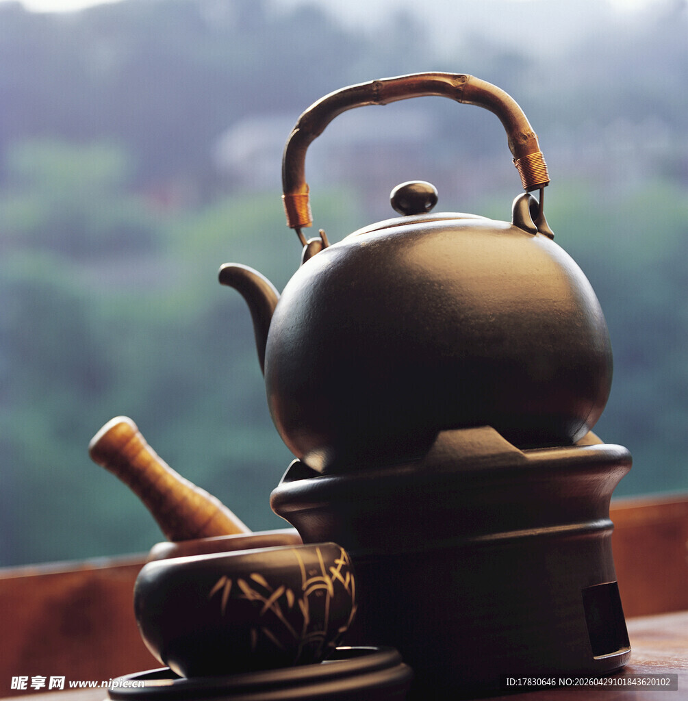 古朴中式茶壶茶具组合