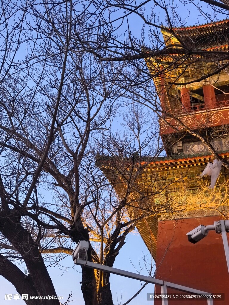 中式古建老北京的鼓楼