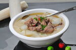 萝卜牛肉汤 盐排骨炖萝卜