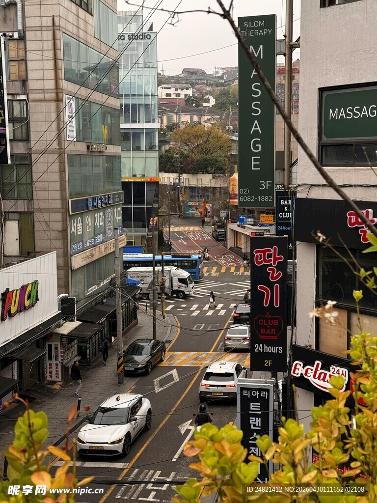 城市街道车流景观
