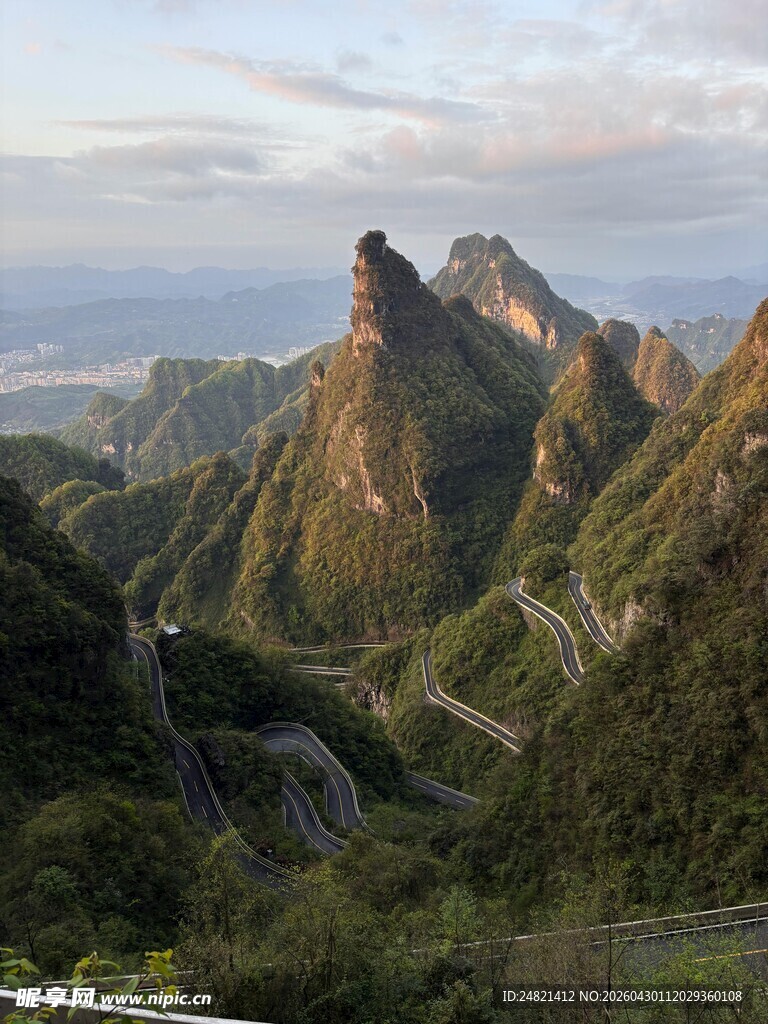 壮丽山景