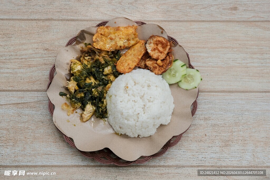 美味印尼风味餐食拼盘